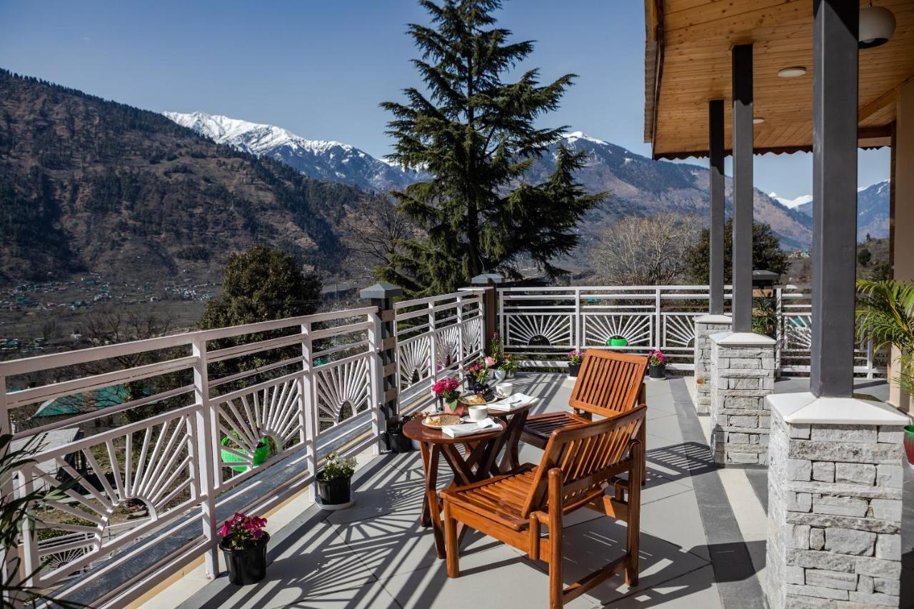 Anand Vardhan Resorts Manāli Exteriör bild