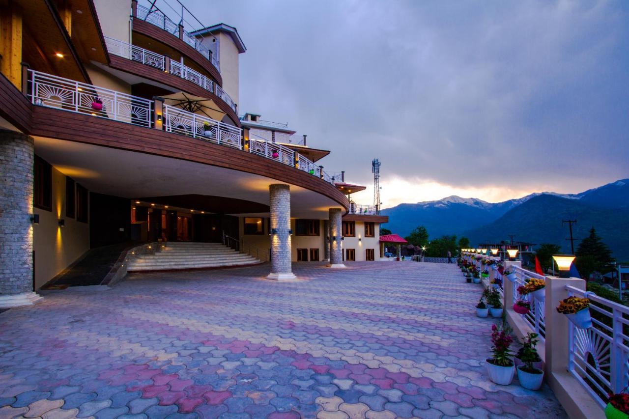 Anand Vardhan Resorts Manāli Exteriör bild