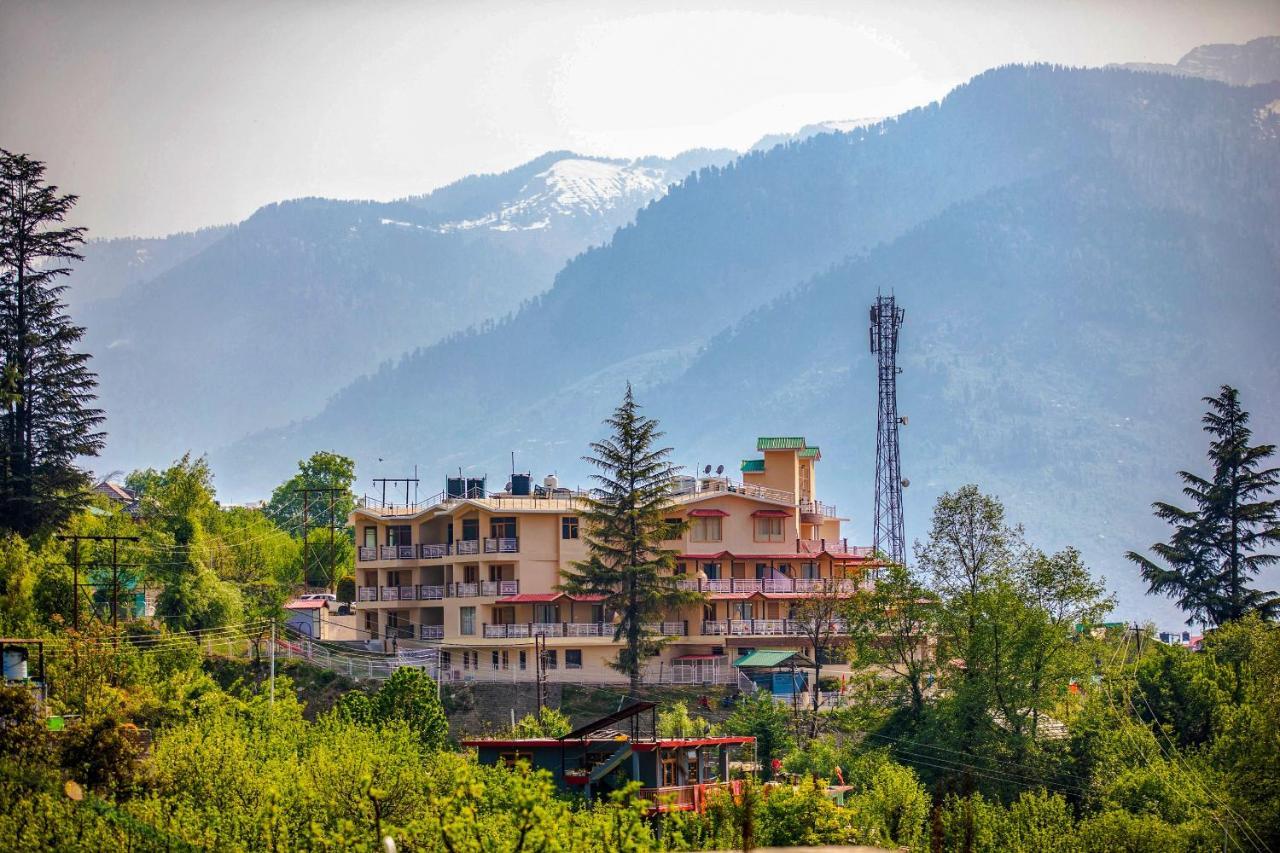 Anand Vardhan Resorts Manāli Exteriör bild
