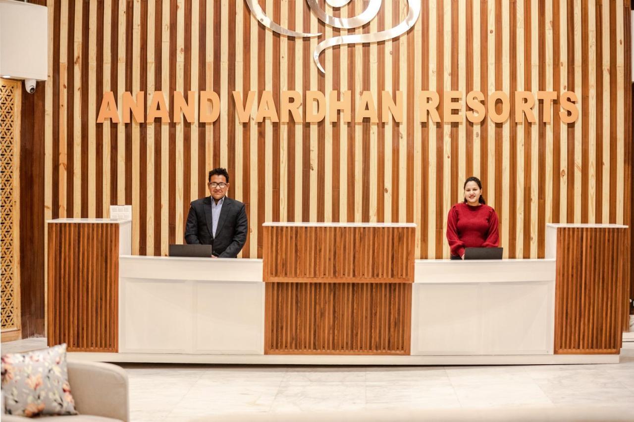 Anand Vardhan Resorts Manāli Exteriör bild